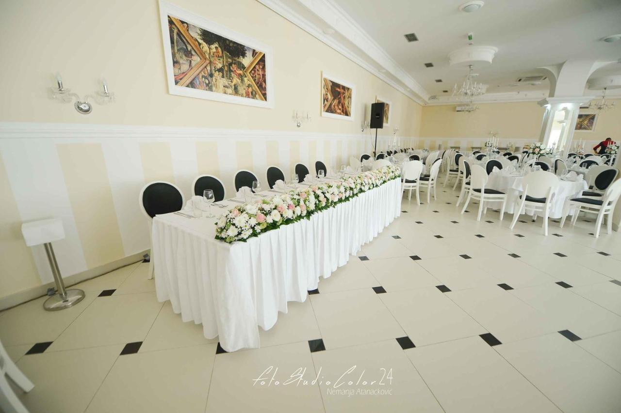Villa Palace نوفي ساد المظهر الخارجي الصورة
